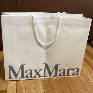 MaxMara paper shopping bag